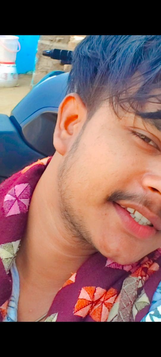 Mohit jediya  — private photo