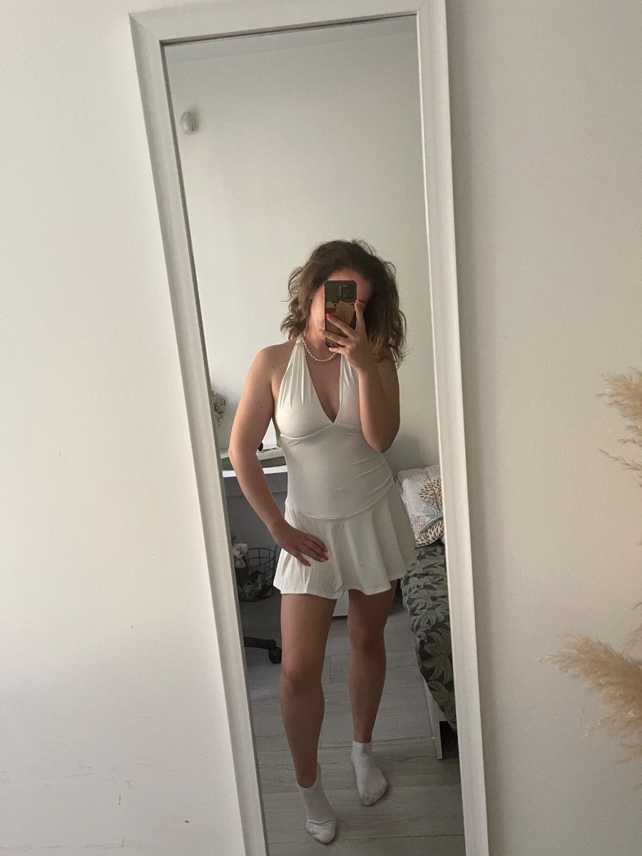 Ziaaa, 21 — Sugar Baby in Budapešť