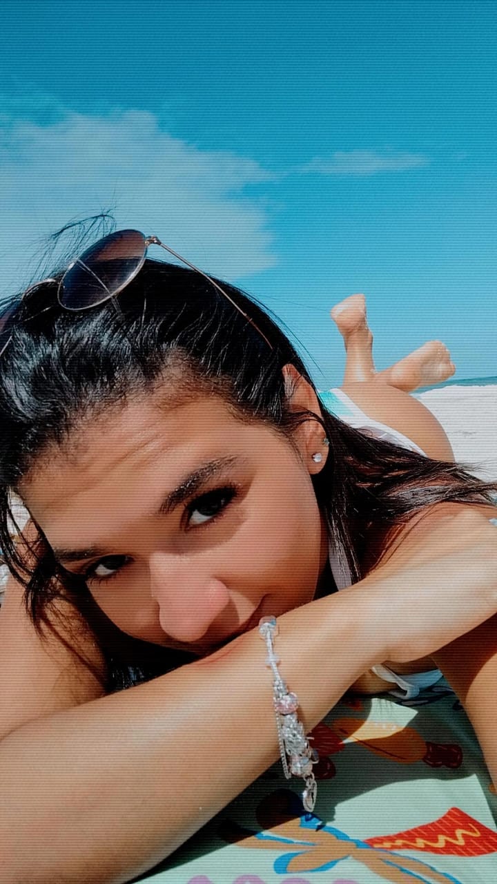 Atena, 33 — Sugar Baby in リオデジャネイロ