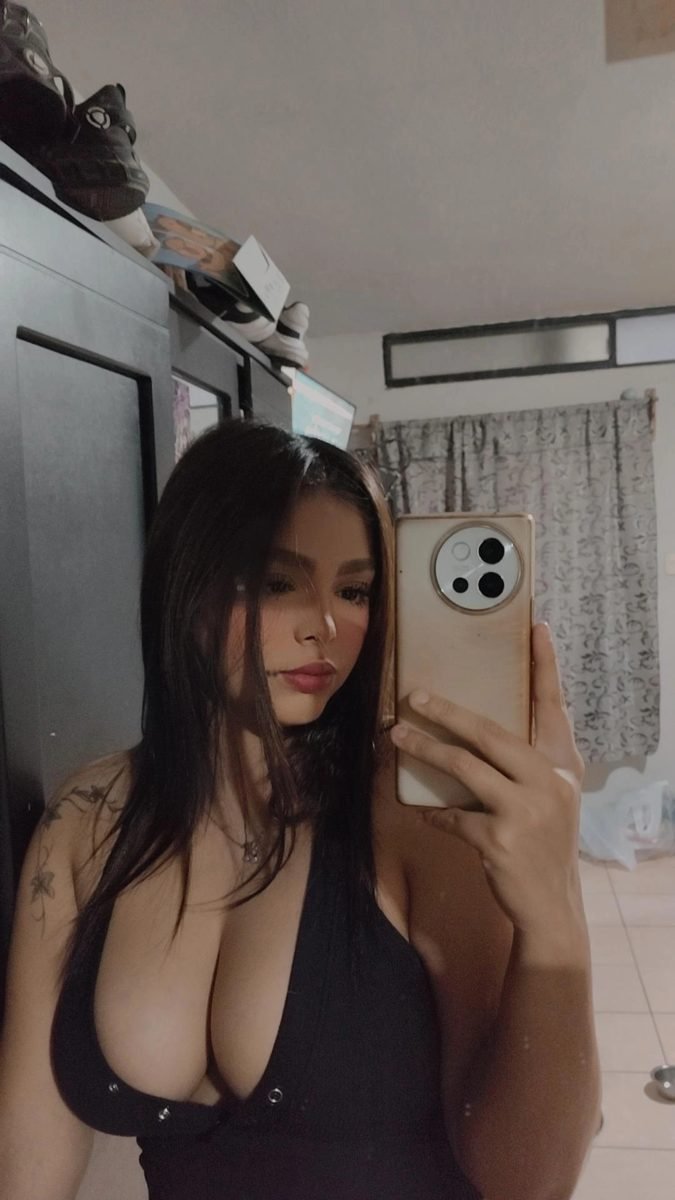 Lizette , 21 — Sugar Baby in Monterrey