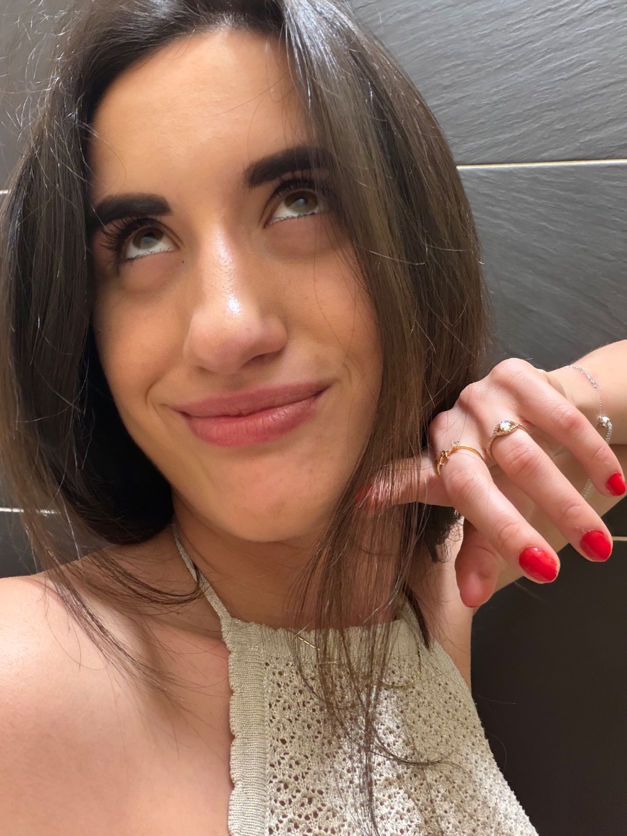 Adell, 23 — Sugar Baby in Praga