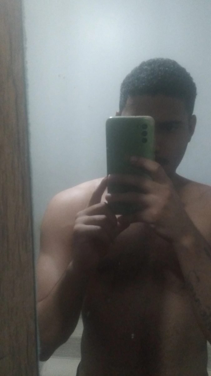 Juansafad , 21 — Sugar Daddy in Brasília