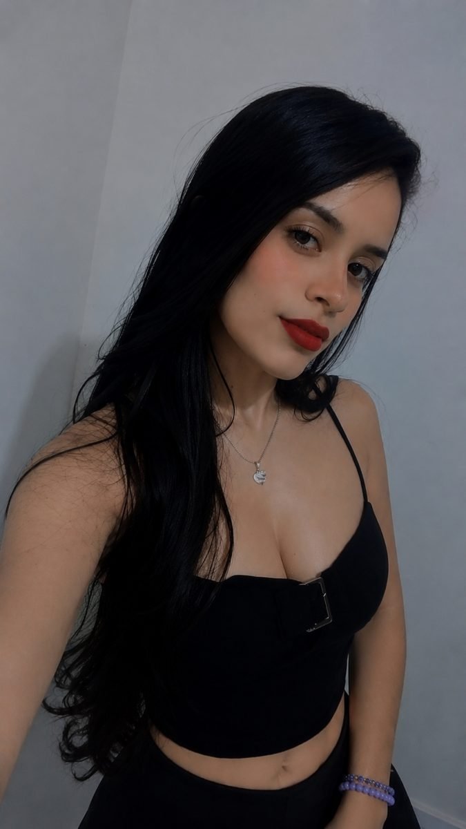 aaninhaasilvaa.28, 25 — Sugar Baby in Olinda