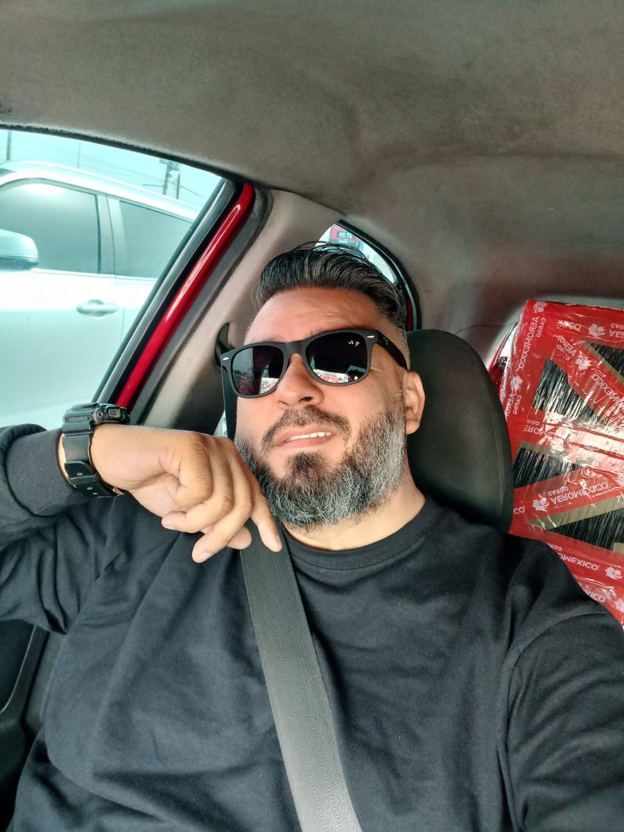 Oscar  — Sugar Daddy in Chihuahua