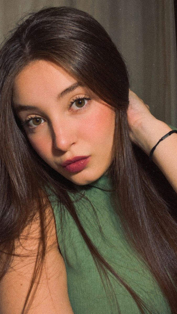 Maria Clara  — Sugar Baby in ברזיליה
