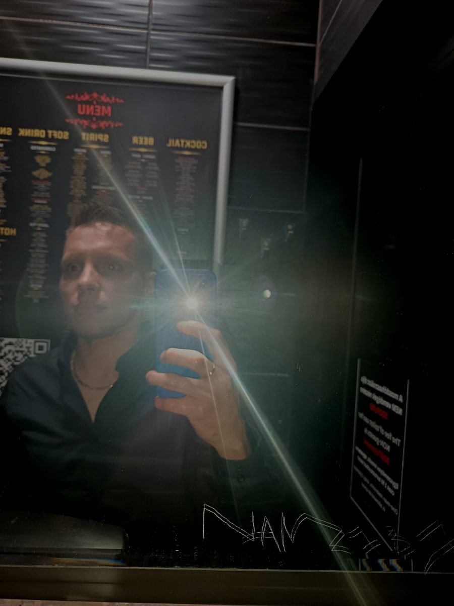 Erik — Sugar Daddy in Budapest