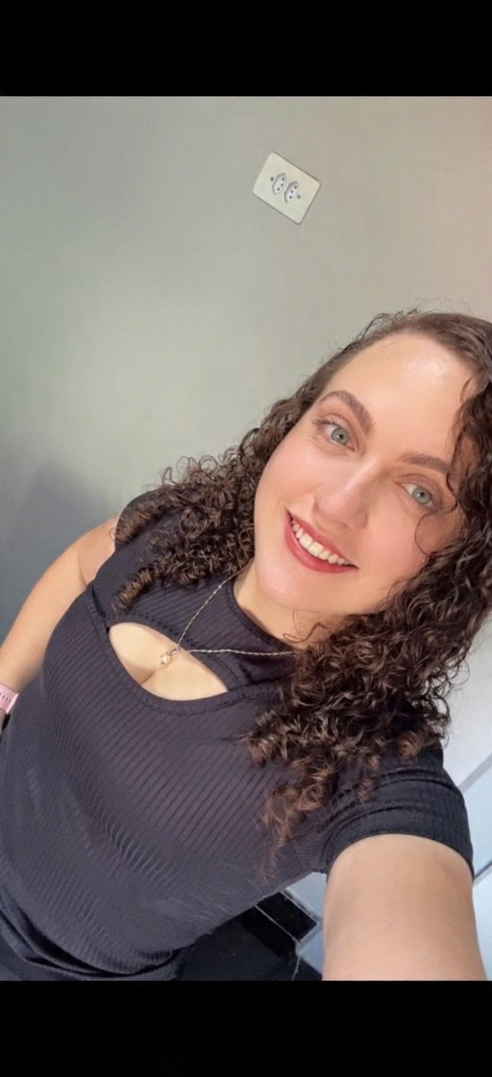 Beatriz — Sugar Baby in Recife