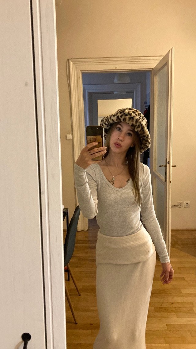 Sz — Sugar Baby in Budapest