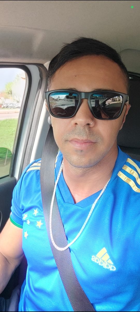 Jefferson  — Sugar Daddy in Brasília